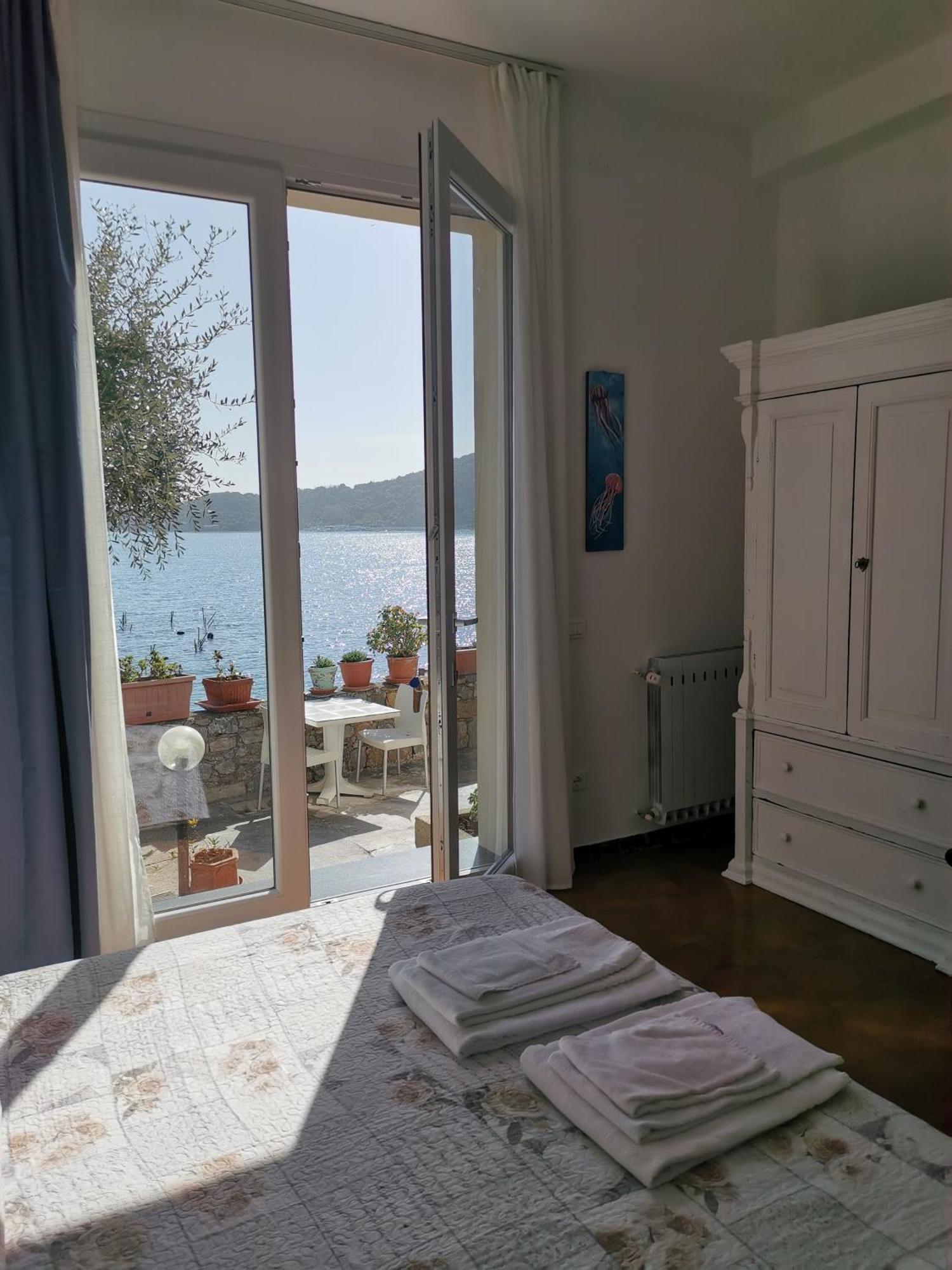 B&B La Palafitta Porto Venere Eksteriør billede