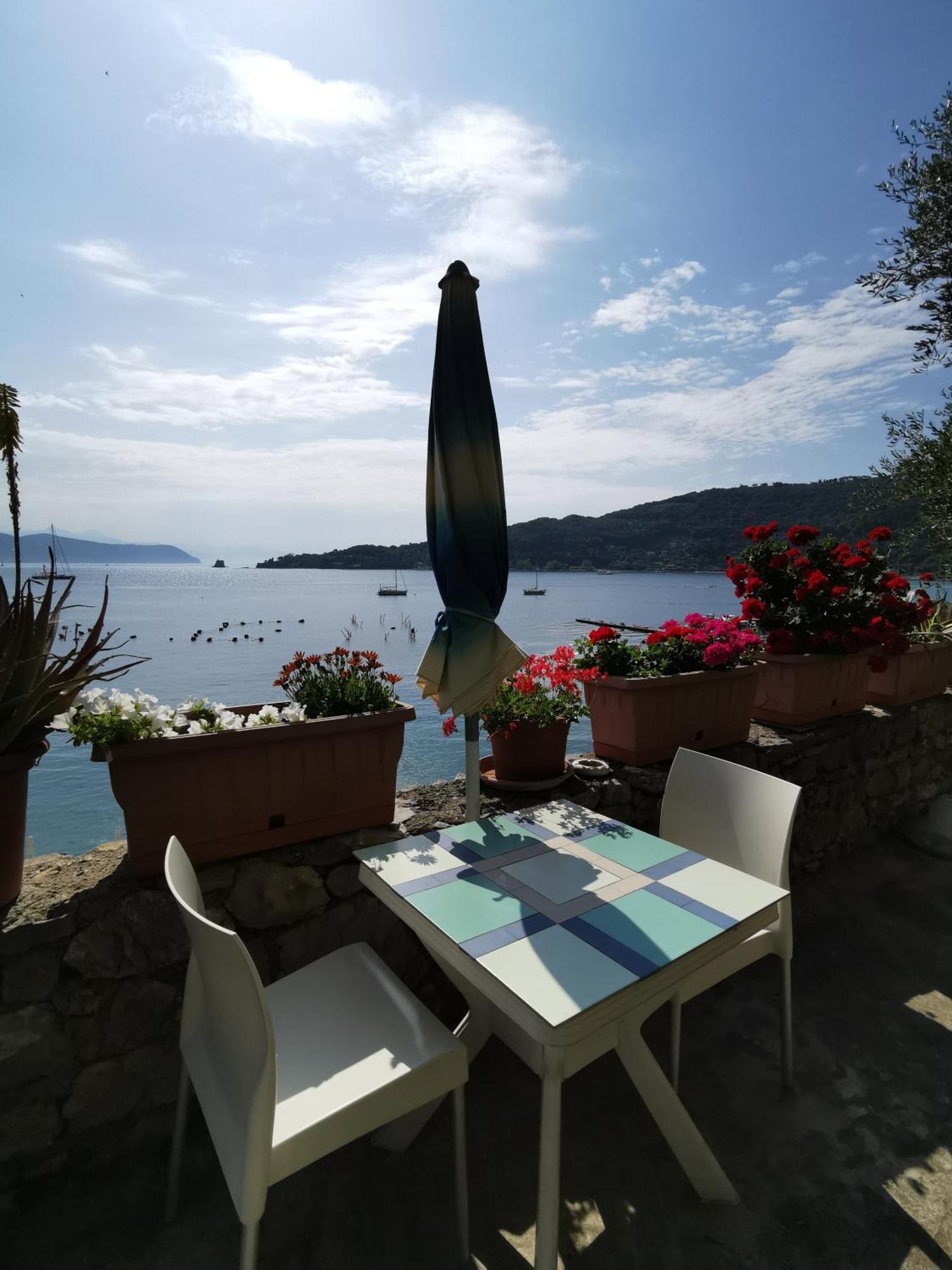 B&B La Palafitta Porto Venere Eksteriør billede
